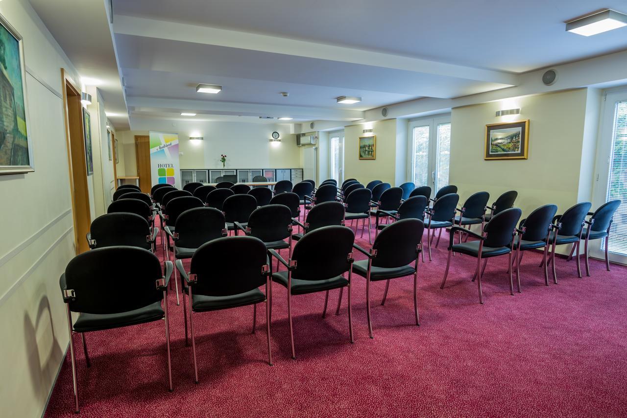 Hotel Tabor Maribor Exterior photo